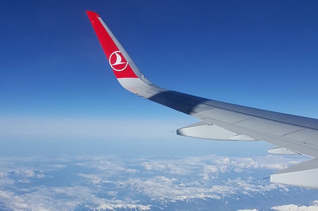 Turkish Airlines wing inflight 
